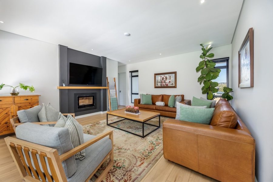 4 Bedroom Property for Sale in Clara Anna Fontein Western Cape